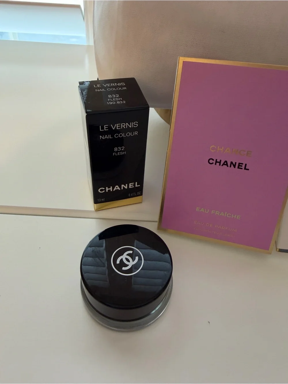 CHANEL Gift Set with Pink & White Packaging